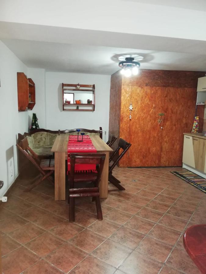 Rustic Rooms Rîşnov Eksteriør bilde